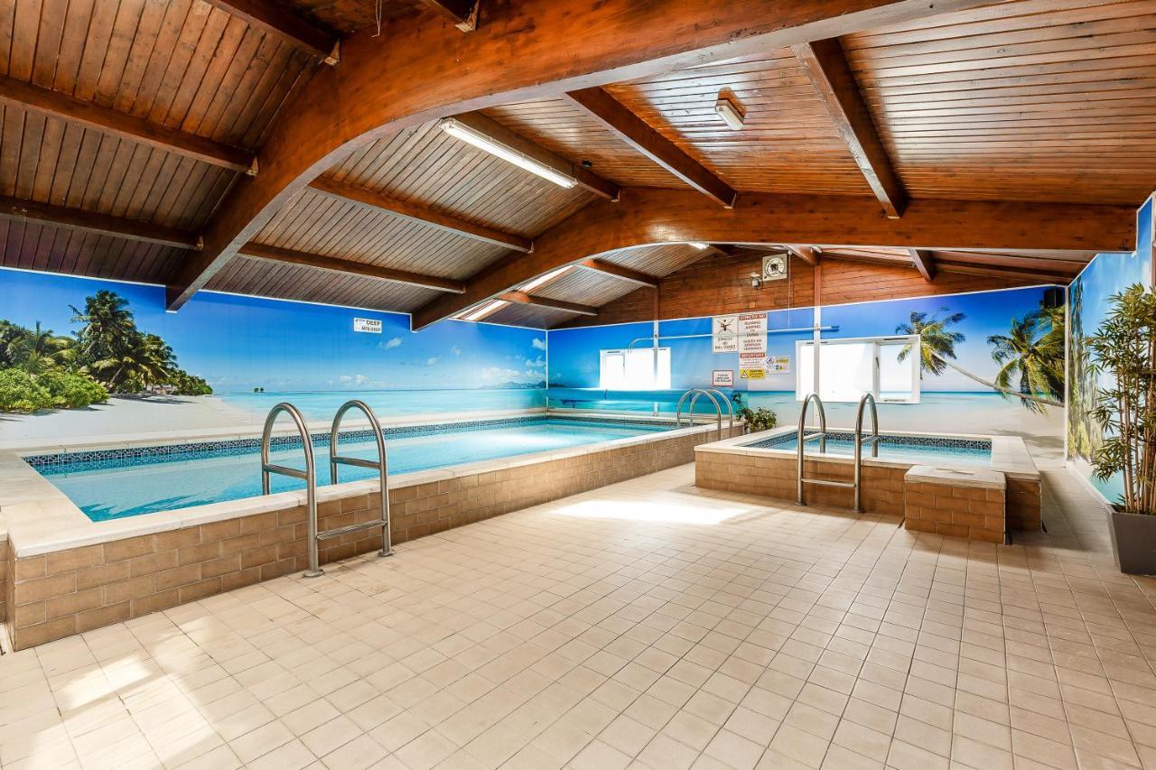 Bucklegrove Holiday Park バース エクステリア 写真