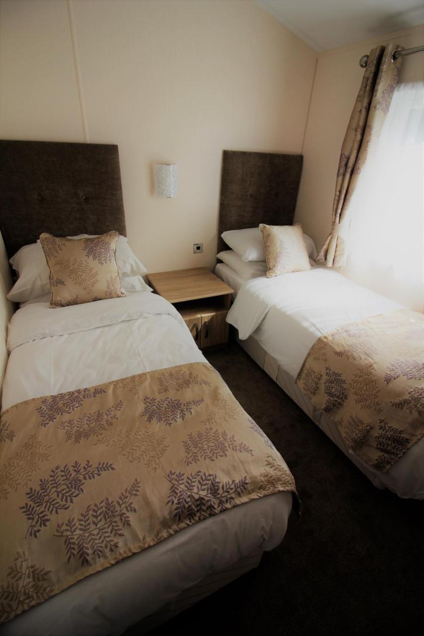 Bucklegrove Holiday Park バース エクステリア 写真