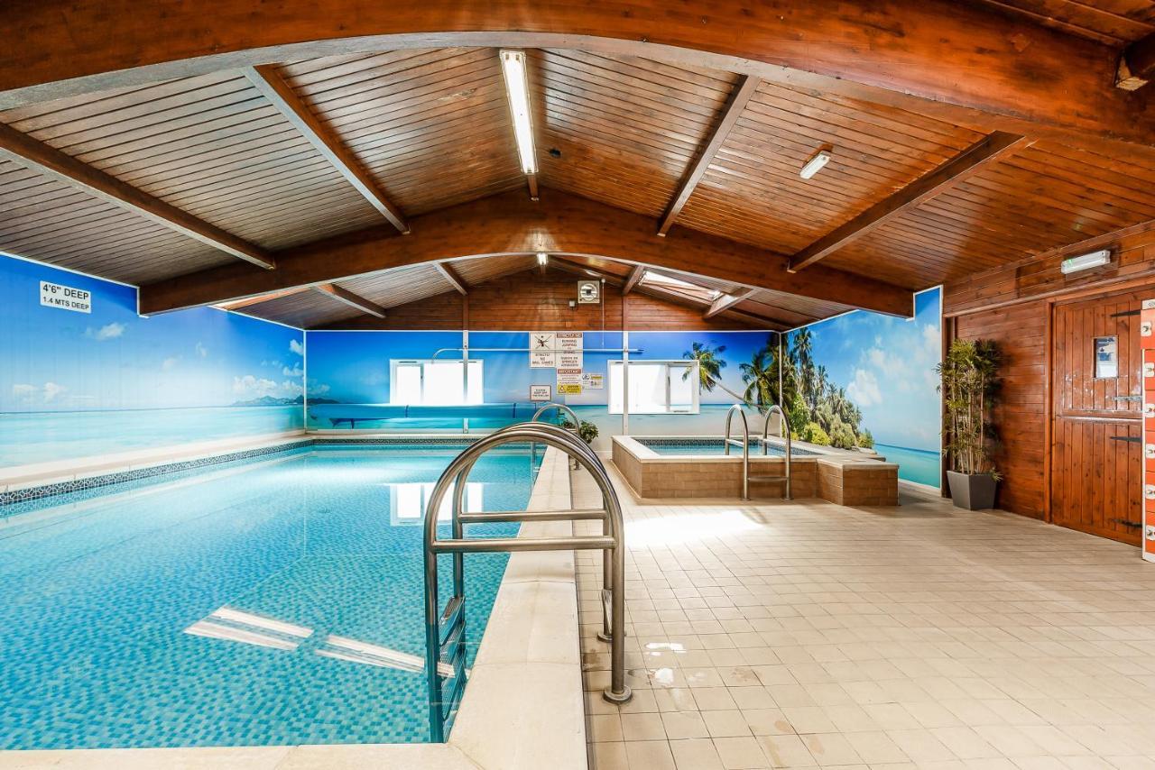 Bucklegrove Holiday Park バース エクステリア 写真