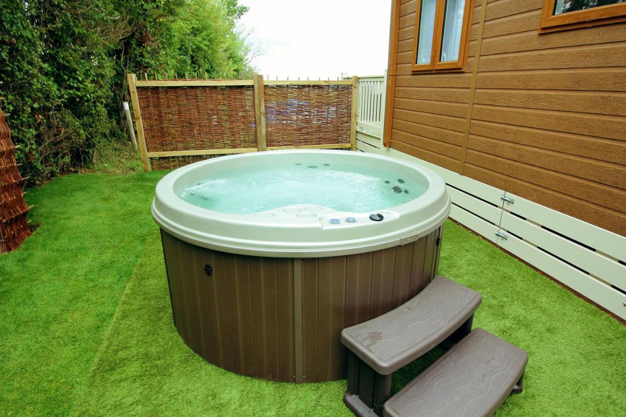 Bucklegrove Holiday Park バース エクステリア 写真